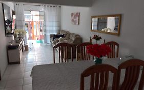 Casa para até 8 pessoas Garanhuns 4 quartos